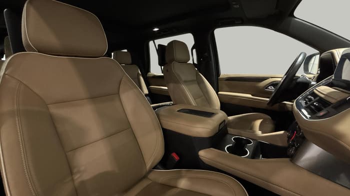 2023 CHEVROLET TAHOE-Right Side Front Door Cabin View