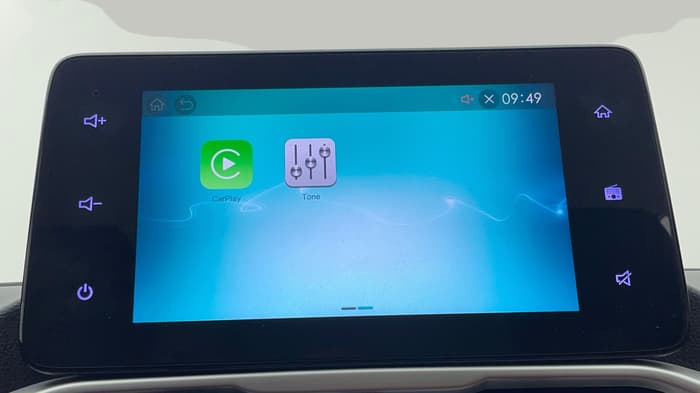 2023 CHEVROLET CAPTIVA-Apple Play