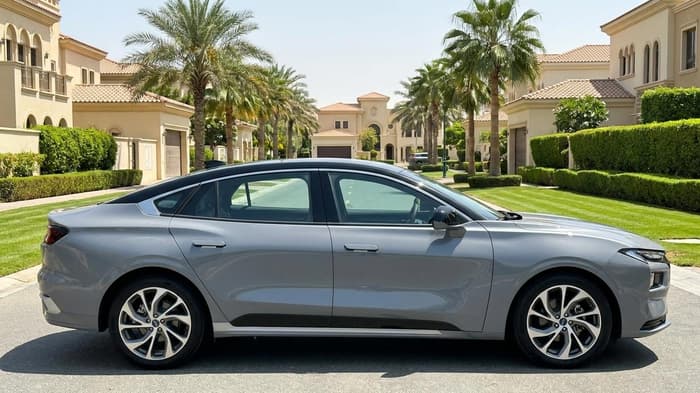 2023 FORD TAURUS-Right Side View