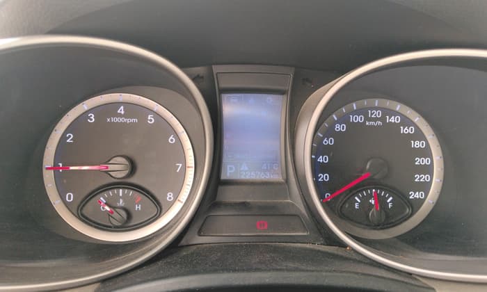 2014 HYUNDAI SANTA FE-Exterior_Dealer_Images_FrontLeftRightBack/IMG_20260907_104659.jpg.jpg