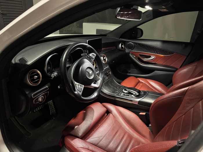 2015 MERCEDES BENZ C 200-interiorimage/interiorImage_1789889110_b4360a5e-6357-4a73-865b-dbd8db8b1a5d.jpeg