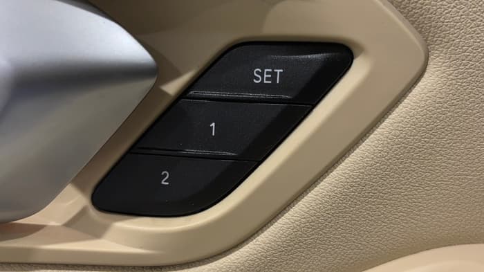 2021 BMW 320I-Memory Seats