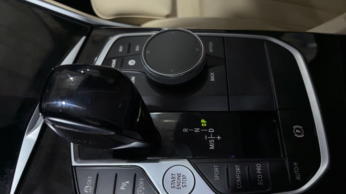 2021 BMW 320I-Gear Lever